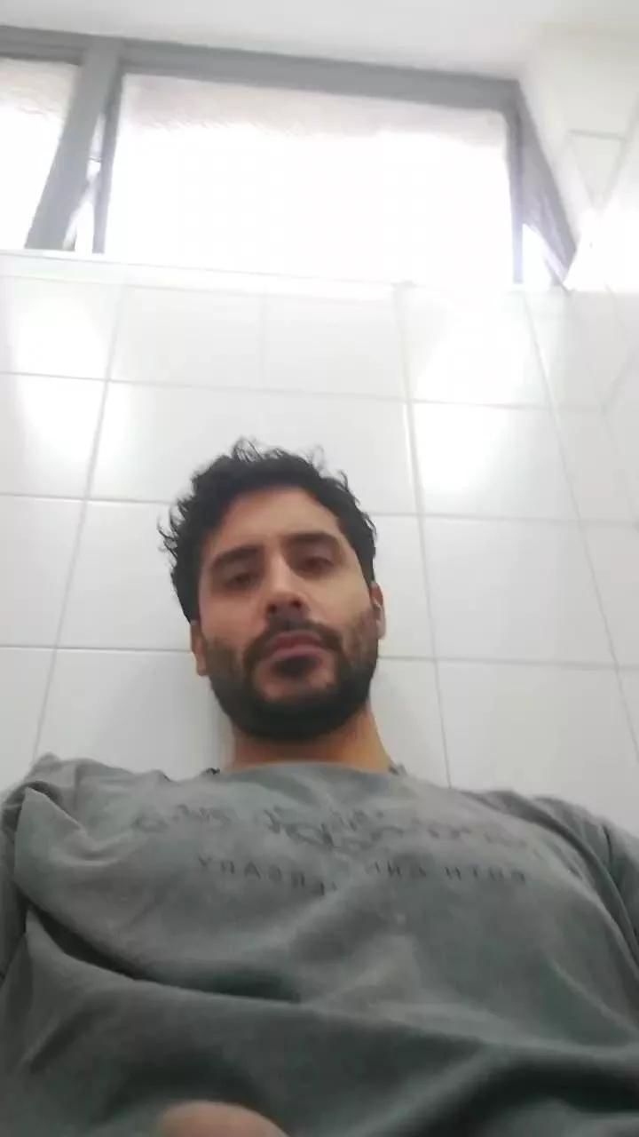 Valenlio_Por on Cam4 