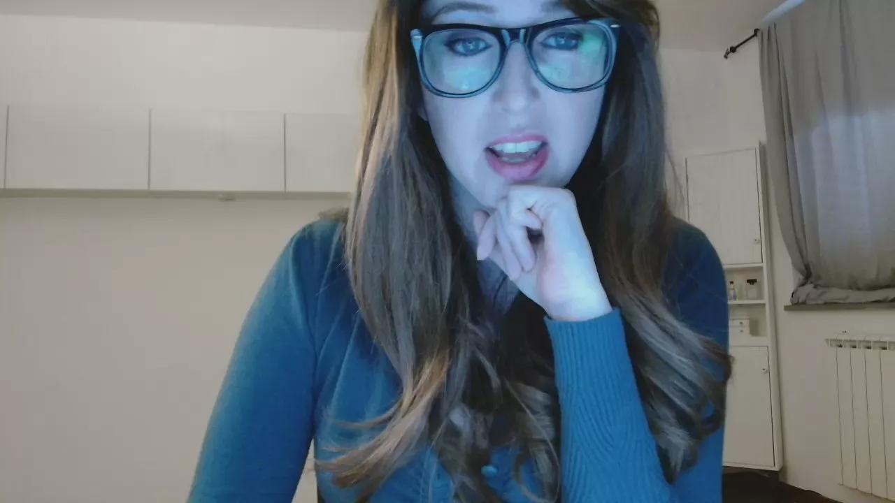 Valeria_Italia on Cam4 