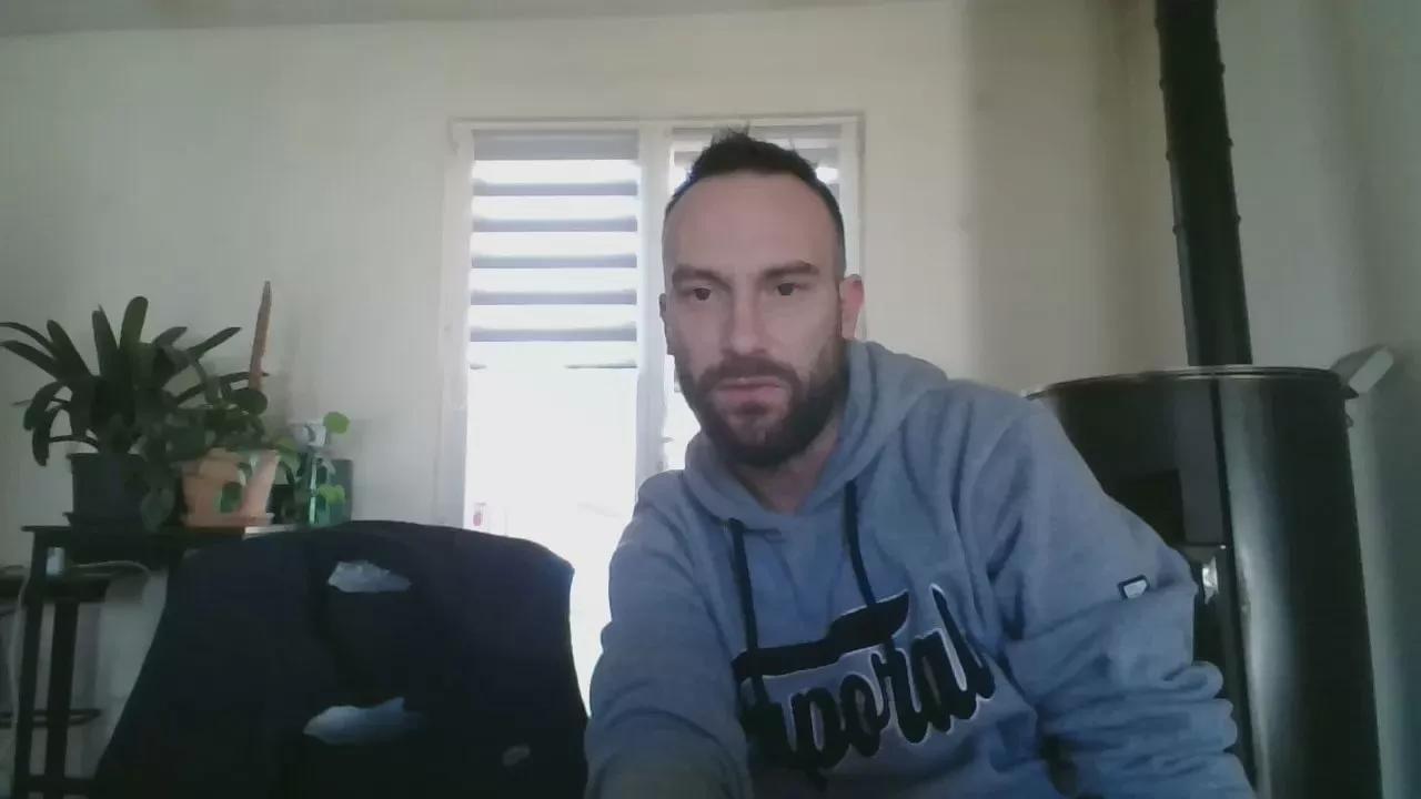 valerio179 on Cam4 