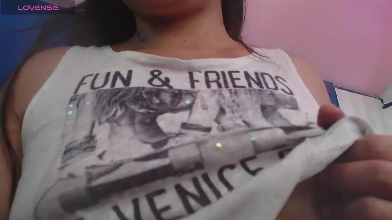 vitoria23_ on Cam4 