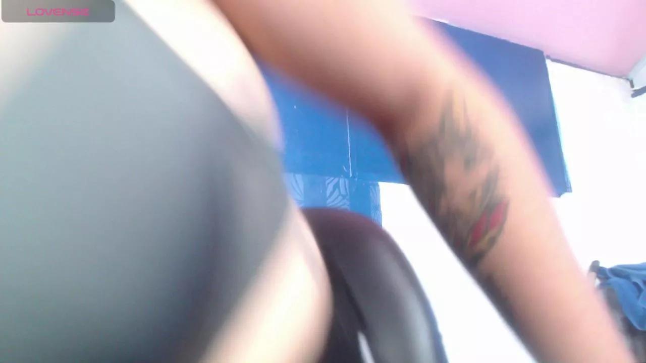 vitoria23_ on Cam4 