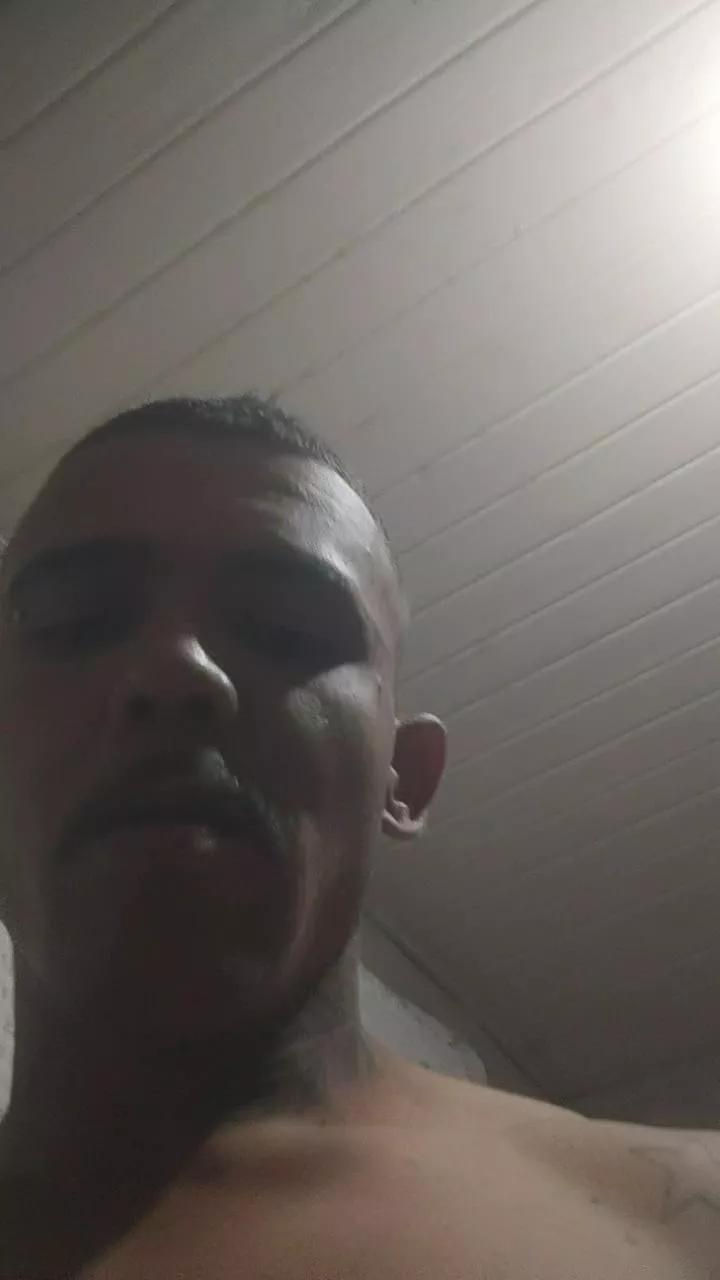 wilbert_sexy on Cam4 