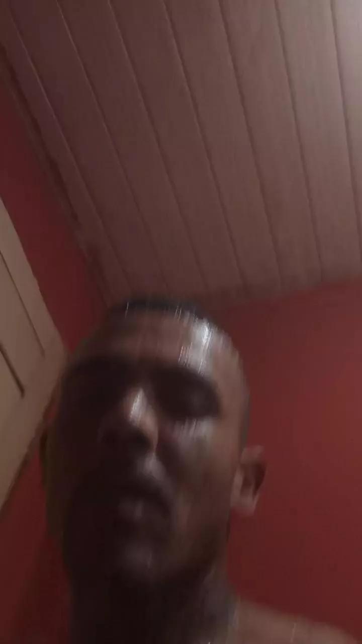 wilbert_sexy on Cam4 