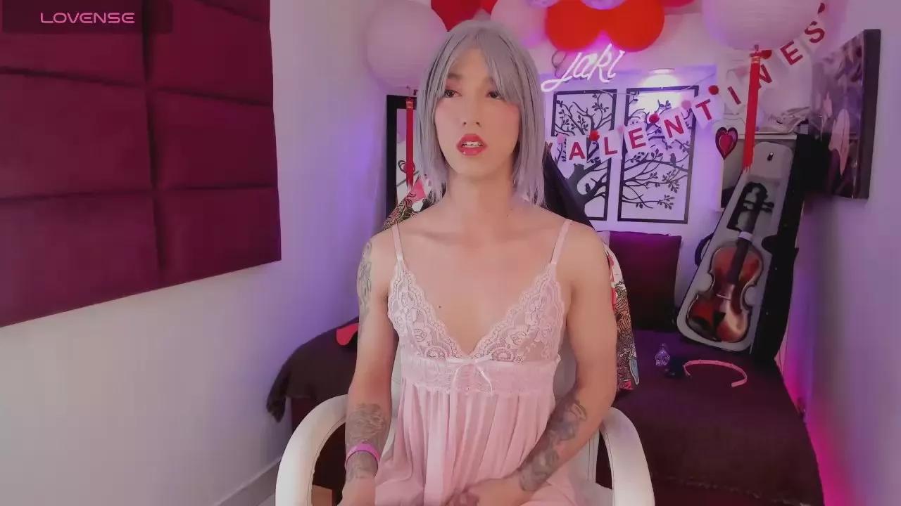 YakiTai on Cam4 