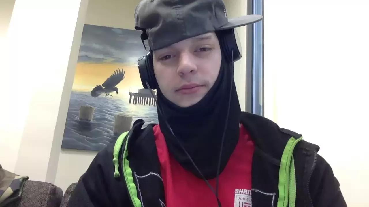 yourmine427 on Cam4 
