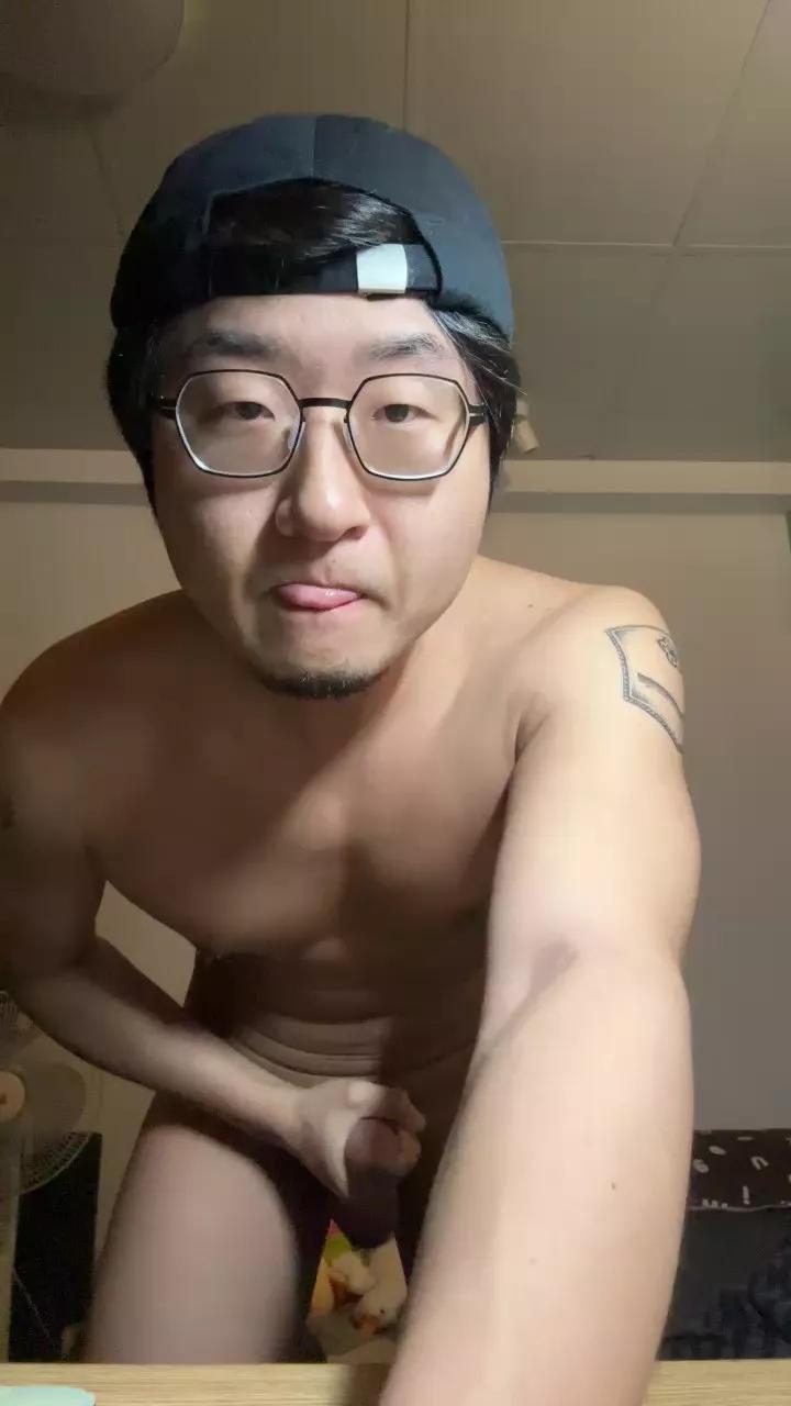 yucheliu69 on Cam4 