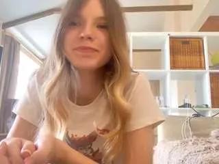 cwenhanchett on CamSoda 