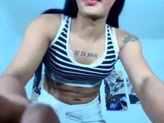 Offline latinmia23hot on CamSoda