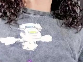 Offline manellyksparklee on CamSoda