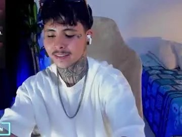 Private 777_stefantransmen on Chaturbate