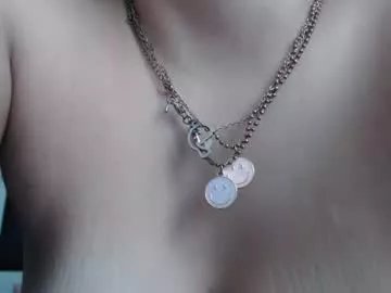 Freechat _kitten_1 on Chaturbate