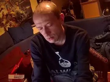 Freechat _svenerd87___ on Chaturbate