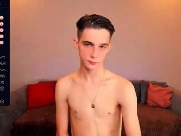 aaron_bang on Chaturbate 