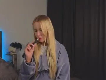 Freechat adele_armas on Chaturbate