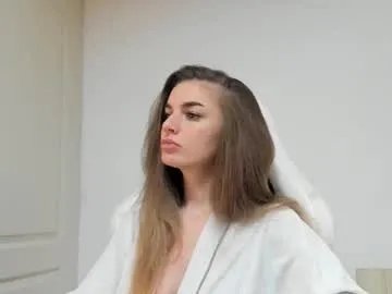 Freechat adventurina on Chaturbate