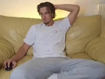 Freechat alex83530 on Chaturbate