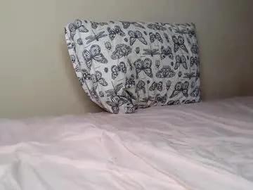 Freechat alicerabdit on Chaturbate