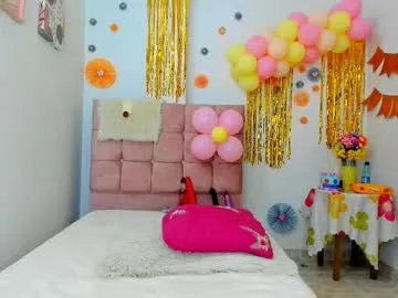 annie_collen on Chaturbate 