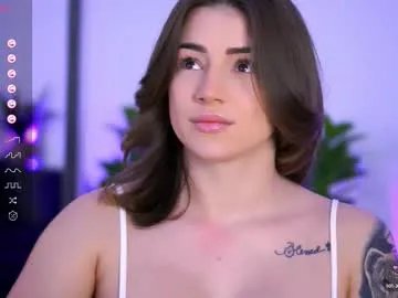 Freechat babbyaisha on Chaturbate