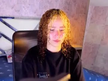 benny_wilson — Sexy dance without topples   #bigboobs #footjob #blowjob #muscle #couple [336 tokens remaining]