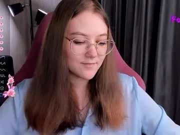 Freechat bubble_bunny on Chaturbate