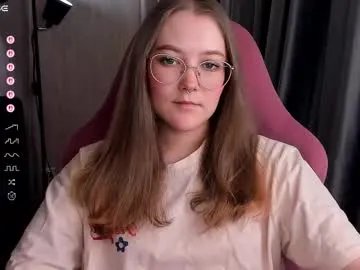 Freechat bubble_bunny on Chaturbate