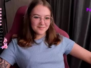 Freechat bubble_bunny on Chaturbate
