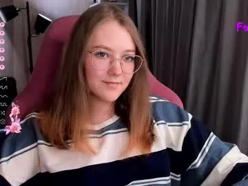 Freechat bubble_bunny on Chaturbate