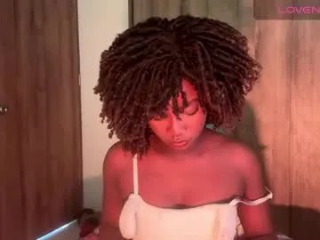 Freechat bunny_secrets on Chaturbate