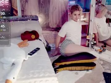 careful_i_bite on Chaturbate