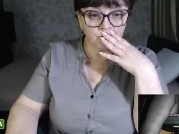 Freechat carolinedream_ on Chaturbate