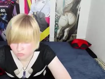 cattie_w_ on Chaturbate