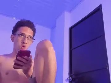 Freechat cj_davis1 on Chaturbate