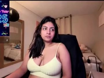 cloe_small08 on Chaturbate
