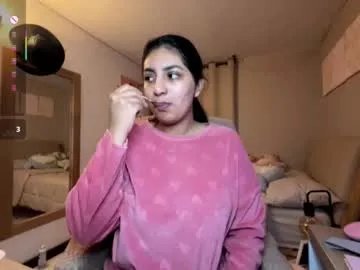 cloe_small08 on Chaturbate