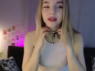 crystal_hanna on Chaturbate
