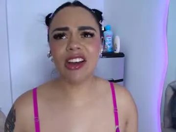 Group danielacortes03 on Chaturbate