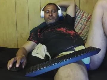 Freechat dantehot82 on Chaturbate