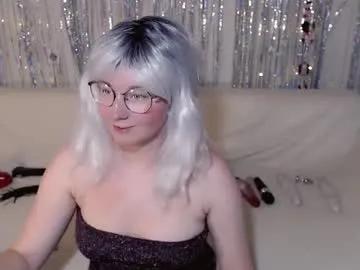 Admire Darkheto, she wants to masturbate for you darkheto from Chaturbate
