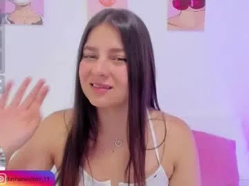 Freechat dashanovikov on Chaturbate