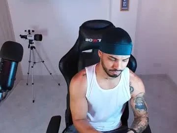 Away donn_cruz on Chaturbate