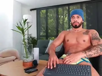 Away donn_cruz on Chaturbate