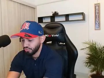 Away donn_cruz on Chaturbate