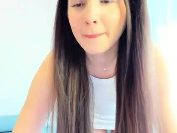 Freechat elaanna on Chaturbate