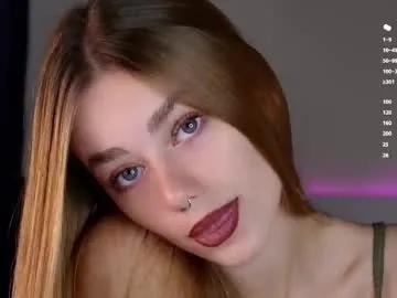 Freechat emiliaheather on Chaturbate