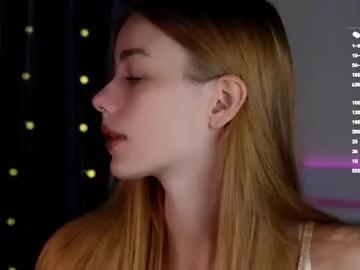 Freechat emiliaheather on Chaturbate