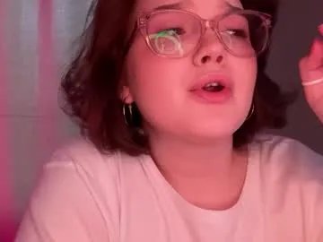 Freechat eva_kittenn on Chaturbate