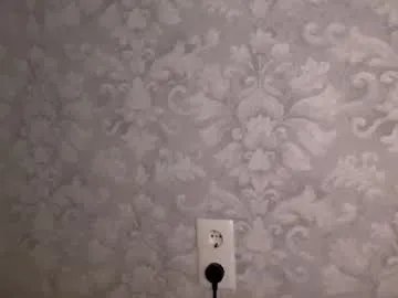 Freechat eva_kittenn on Chaturbate