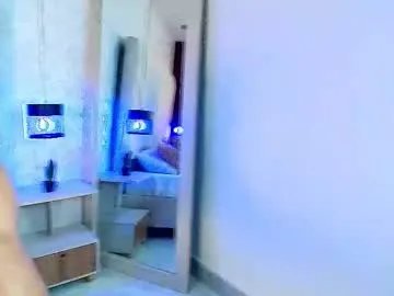 Freechat gimenalyam_t on Chaturbate