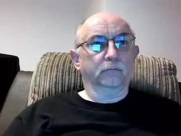 grey_dom on Chaturbate 